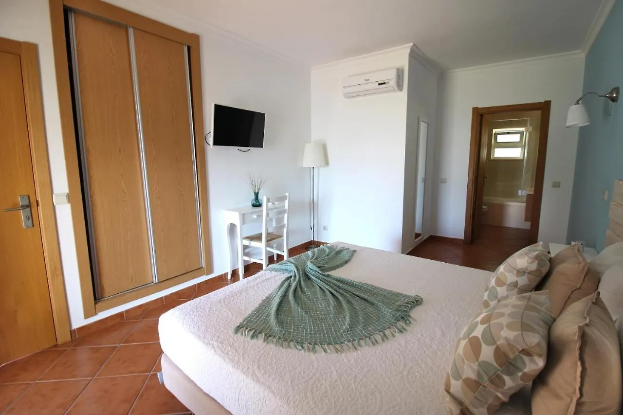 Resort Natura Loulé 0*,